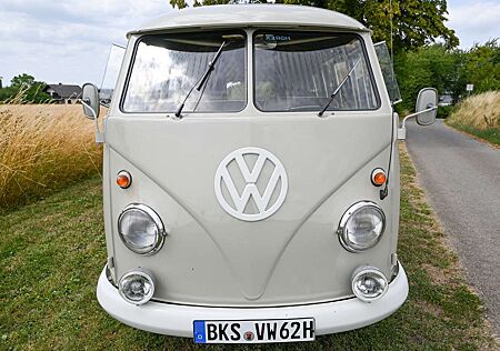 VW T1 Volkswagen Kombi