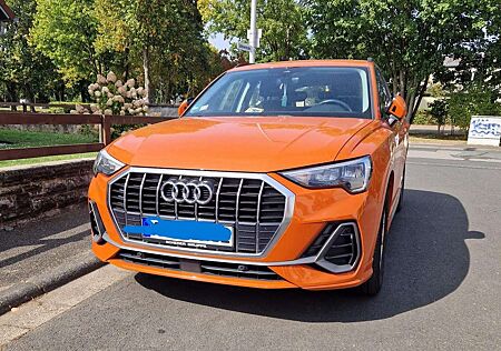 Audi Q3 35 TDI Sportback S line