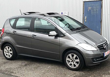 Mercedes-Benz A 160 BlueEFFICIENCY * Lamellenschiebedach * AHK * TOP