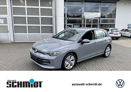 VW Golf gebraucht kaufen VW Golf Volkswagen VIII 1.5TSi Life NaviMedia ACC LED Sitzheiz. Al...