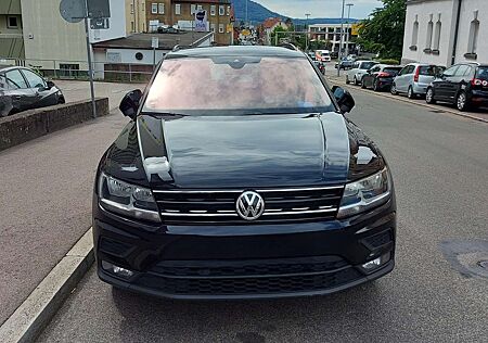 VW Tiguan Volkswagen 2.0 TDI SCR DSG Join