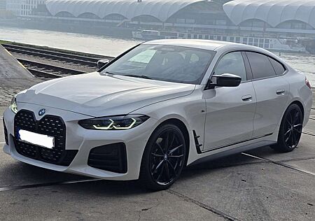 BMW M4 40i M440i Gran Coupe HUD G26 20" Laser