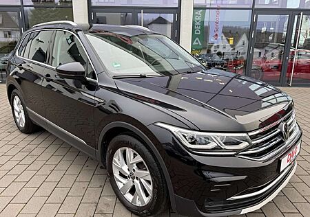 VW Tiguan Volkswagen 2.0 TDI Elegance DSG/Matrix/Pano/R-Kamera