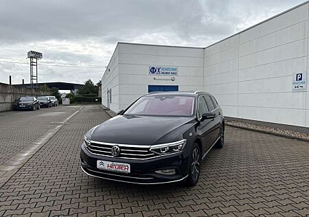 VW Passat Variant Volkswagen Elegance 4Motion 2.0 TDI Android