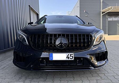 Mercedes-Benz GLA 45 AMG Garantie Klappenauspuff 4M Pano DriversPackage