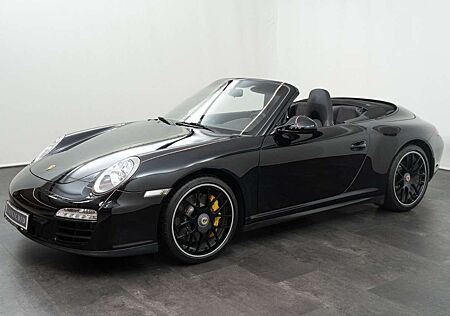 Porsche 911 Carrera GTS Cabrio
