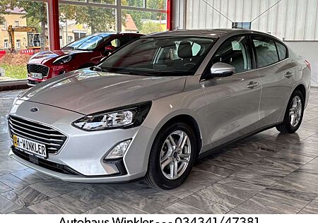 Ford Focus Lim. Cool & Connect Stufenheck