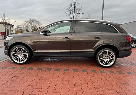 Audi Q7 4.2 TDI DPF quattro tiptronic