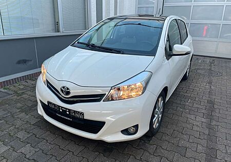 Toyota Yaris Executive *AUTOMATIK*SITZHRIZUNG*KAMERA*