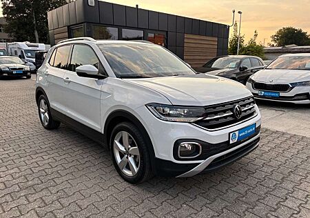 VW T-Cross Volkswagen Style 1.0TSI DSG 115PS KAMERA AHK LED
