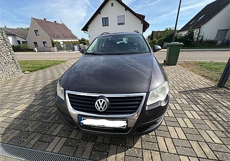 VW Passat Variant Volkswagen Passat B6 2.0 TDI Variant