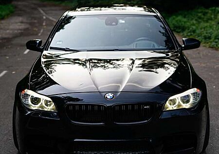 BMW M5 Basis