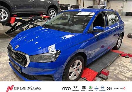 Skoda Fabia 1.0TSI AMBITION LED+APP+ACC+SHZ+PDC+RFK+VC
