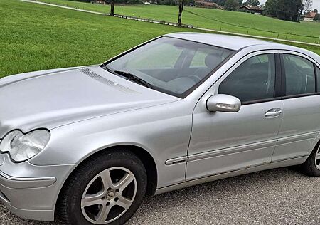 Mercedes-Benz C 200 C-Klasse Kompressor Elegance