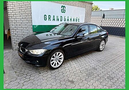 BMW 320 Baureihe 3 Lim. i SPORT PAKET Head-Up Di