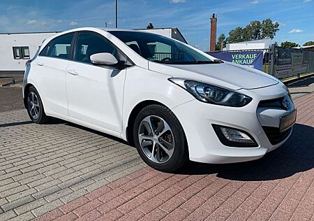 Hyundai i30 Trend 1.6 - TÜV/ AU NEU