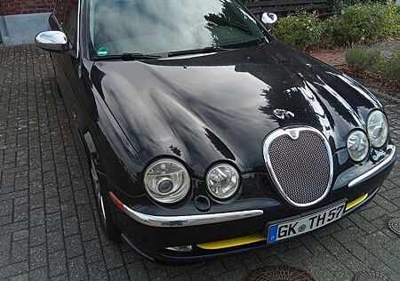 Jaguar S-Type 4.2 V8 Executive