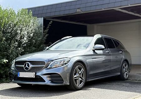 Mercedes-Benz C 220 d T 9G-TRONIC AMG Line