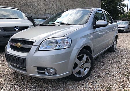 Chevrolet Aveo -1,4-AUTOMATIK-1.HAND-KLIMATRONIK-TÜV NEU