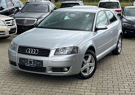 Audi A3 1.6 Attraction Klima Licht-Paket Licht-Sensor