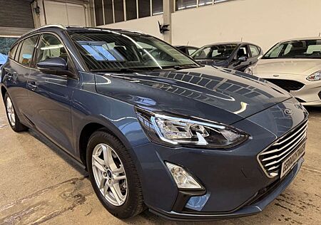 Ford Focus Turnier 1.5 TDCi-LED-Automatik-1 Hand
