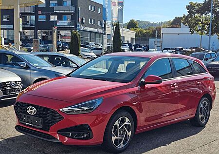 Hyundai i30 cw 1,0 T-GDI Family