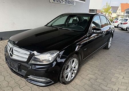 Mercedes-Benz C 220 7G Avantgarde Leder Navi LED PDC 17 Zoll