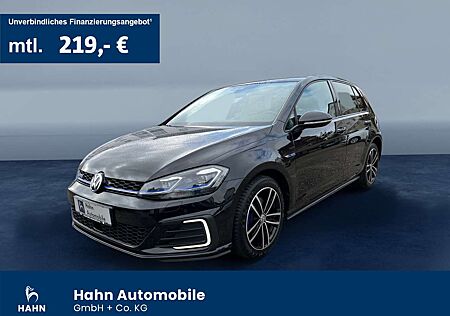 VW Golf GTE Volkswagen VII 1.4TSI DSG GTE CCS LED ACC Navi Sitzh