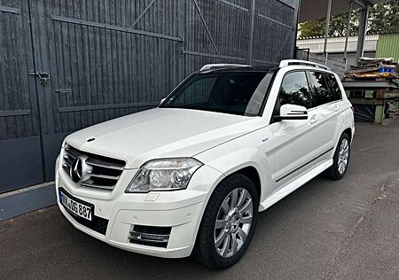 Mercedes-Benz GLK 250 CDI BlueEffi.4Matic,Leder,Panorama,AHK