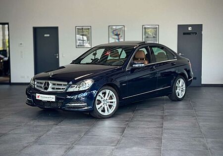 Mercedes-Benz C 250 *Avantgarde*1.Hand*Distronic+*Kamera*LED*