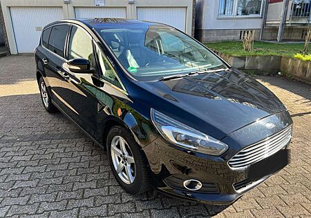 Ford S-Max 2.0 TDCi Bi-Turbo Aut. Titanium