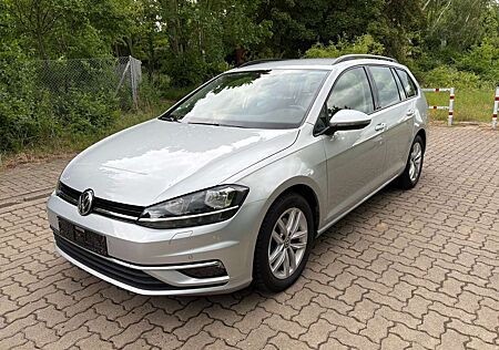 VW Golf Variant Volkswagen Golf VII Variant 1.6 TDI DSG Comfortline