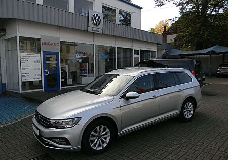 VW Passat Variant Volkswagen Business 1,5 TSI DSG AHK KAMERA
