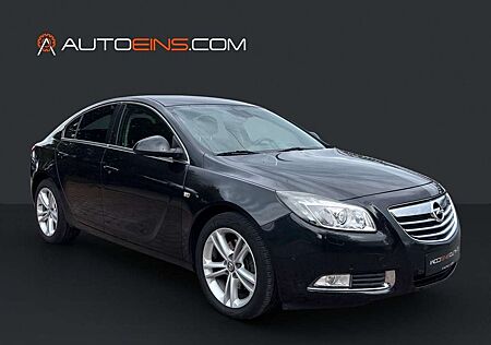 Opel Insignia 2.0 16V CDTI Sport 4x4*Ahk*BiXenon*