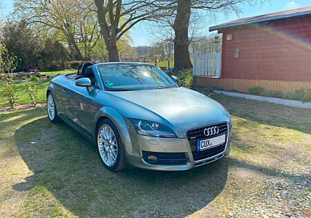 Audi TT Roadster 3.2 quattro S tronic