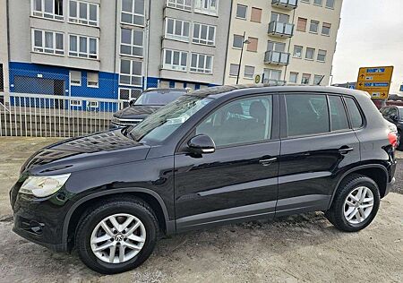 VW Tiguan Volkswagen Trend & Fun 4Motion 1,4 TSI NAVI*KLIMA