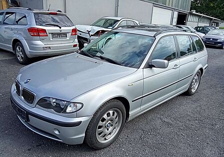 BMW 320i 320