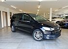 VW Touran Volkswagen 2.0 TDI DSG Sound Pano/Standheizung/Kamera