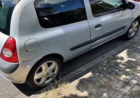 Renault Clio Authentique Confort