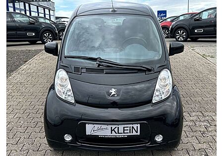 Peugeot iOn