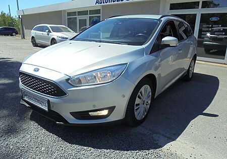 Ford Focus Business, Navi, PPS, beheizbare Frontscheibe, SHZ