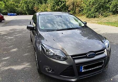 Ford Focus 1.6 EcoBoost Start-Stopp-System Titanium