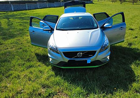 Volvo V40 D3 R Design