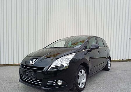 Peugeot 5008 1.6 Family/Klimaautomatik/Panorama/PDC