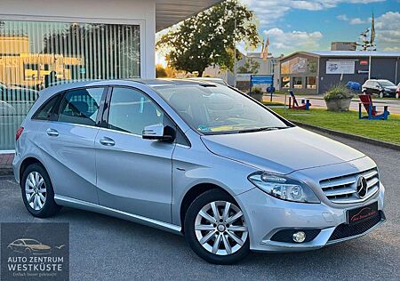 Mercedes-Benz B 200 Navi Kamera PDC Sitzheizung MB Scheckheft