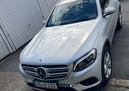 Mercedes-Benz GLC 250 4Matic 9G-TRONIC AMG Line