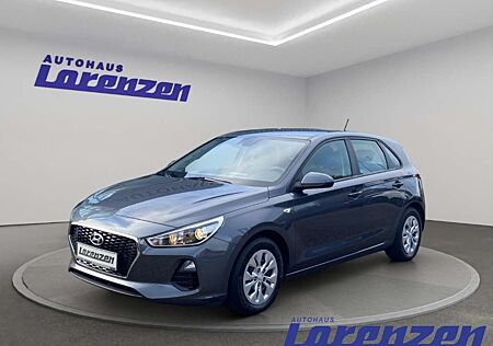 Hyundai i30 1.6 CRDi 95 PS Spurhalteass. Fernlichtass. Temp Be