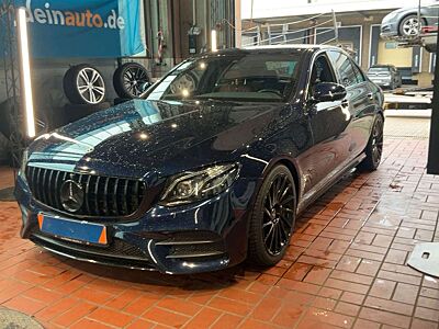 Mercedes-Benz E 400 d 4Matic MultiBeam+Burmester+AMG+360°+VirtC
