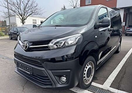 Toyota Pro Ace Proace 1,5D Verso Shuttle 9Sitze Macken/Kratzer
