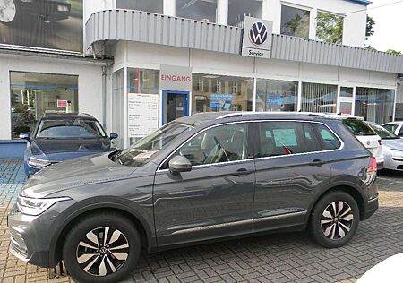 VW Tiguan Volkswagen Move 1,5 TSI DSG AHK Kamera